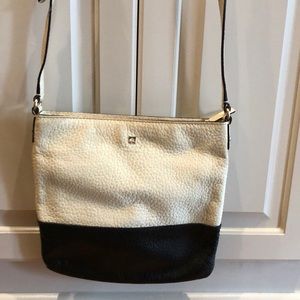 Kate Spade Two Toned Pebble Leather Cross Body Bag